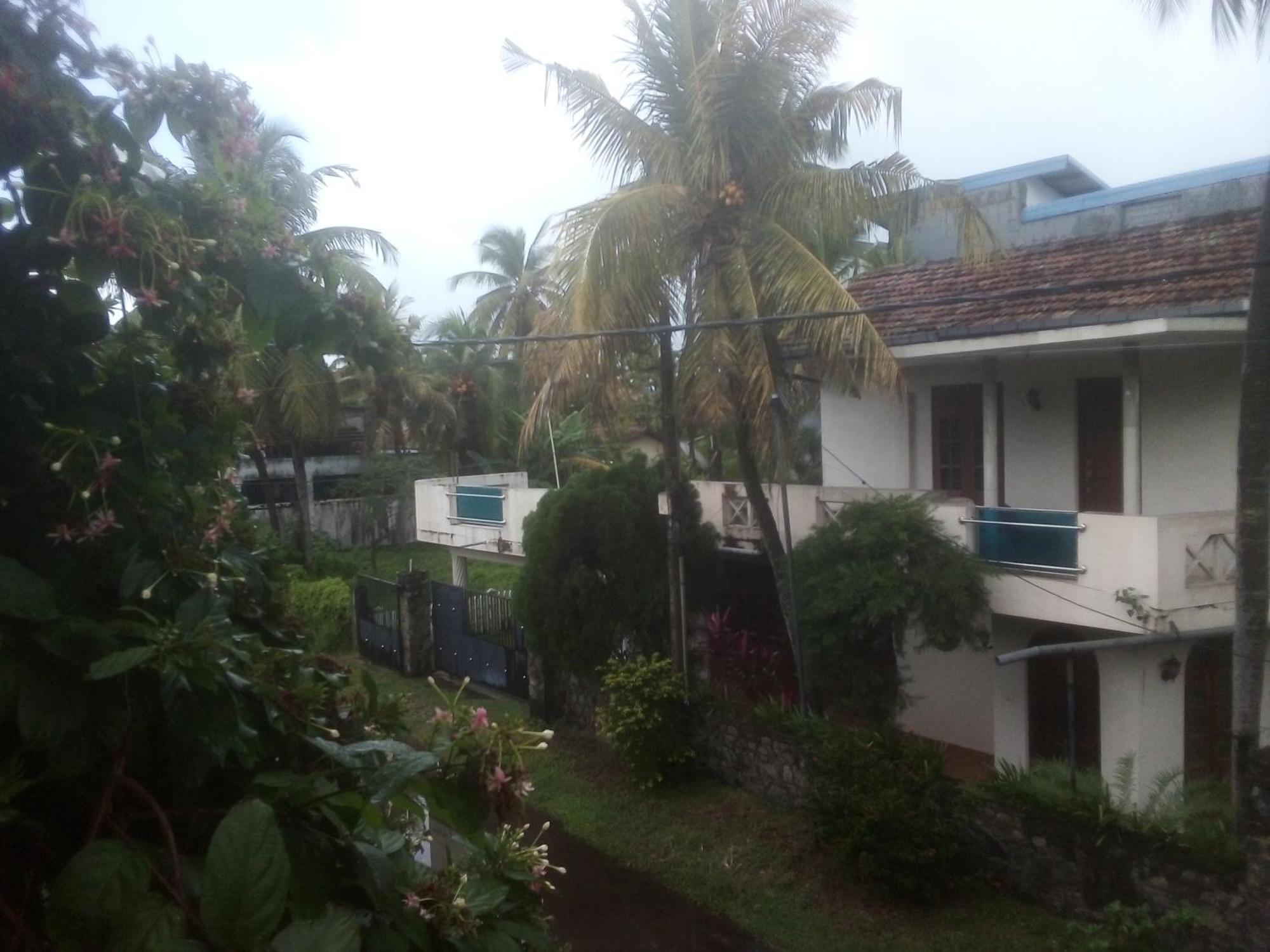 Sunrise City Palace Negombo Cameră foto