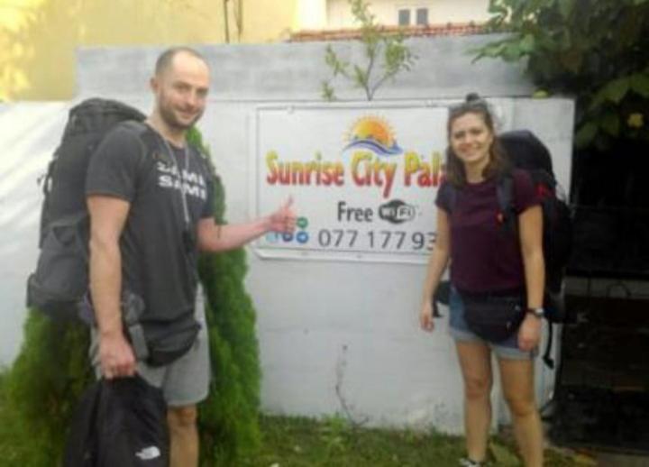 Sunrise City Palace Negombo Exterior foto
